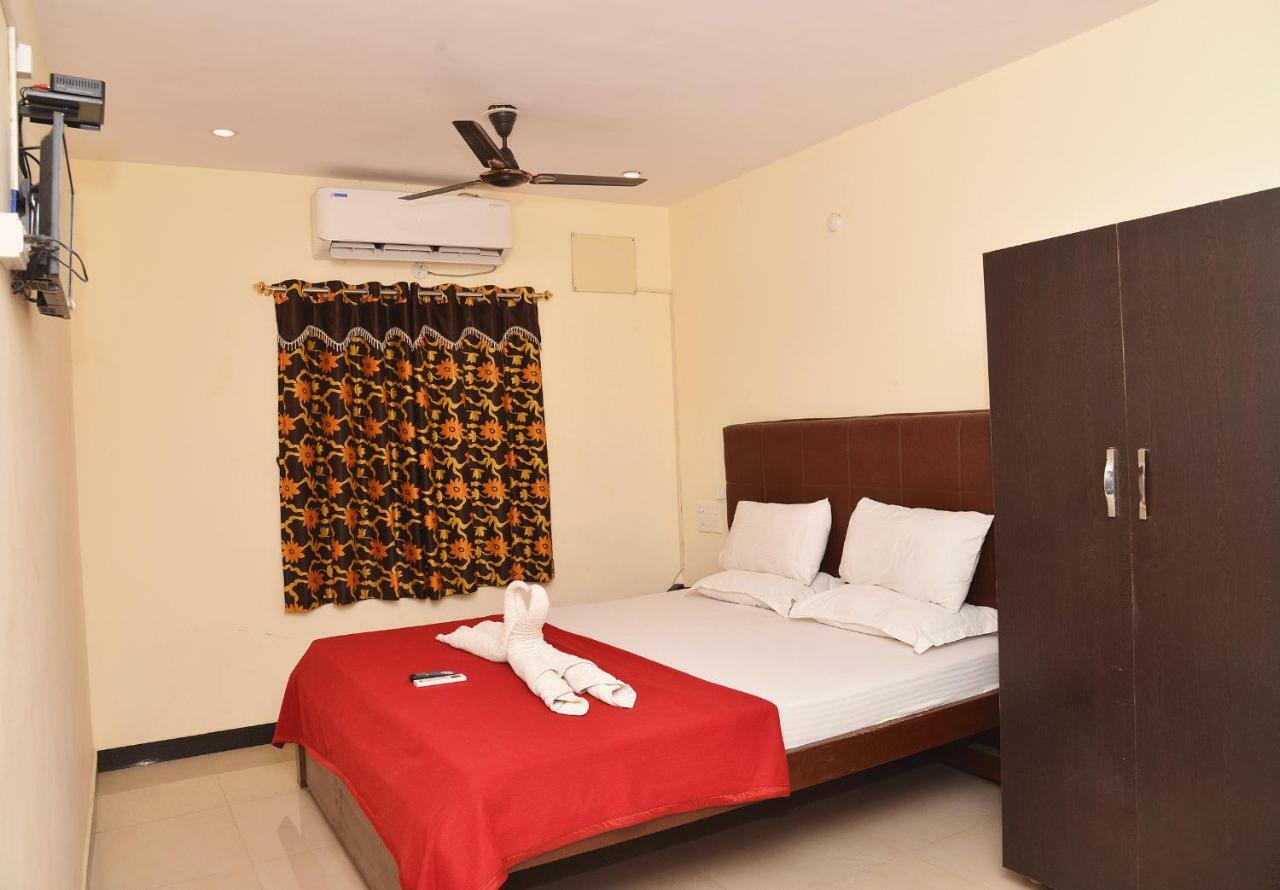 Krish Residency Hotel Madurai Exterior photo